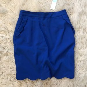 Scalloped pencil skirt
